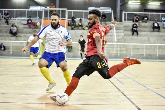 Futsal : pas de faux pas pour l'ASPTT, Ferrand sur ses talons