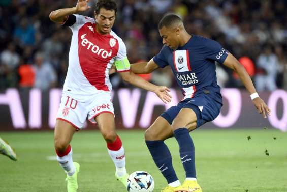 Football : le PSG lâche ses premiers points, Nantes s'impose