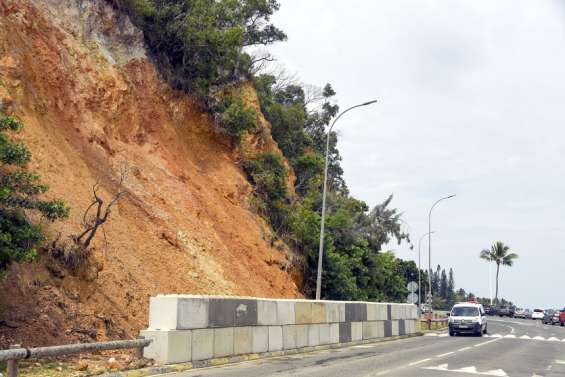 Le talus face à la Bodega a retrouvé de la stabilité