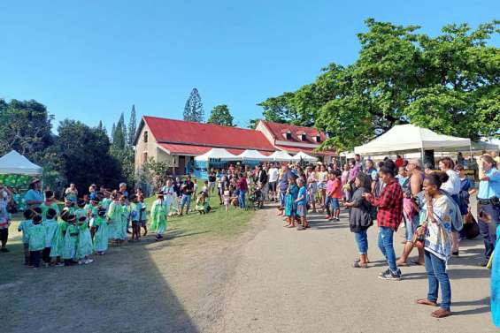 Fête de Saint-Louis : le jour où des rencontres se tissent au cœur de la tribu