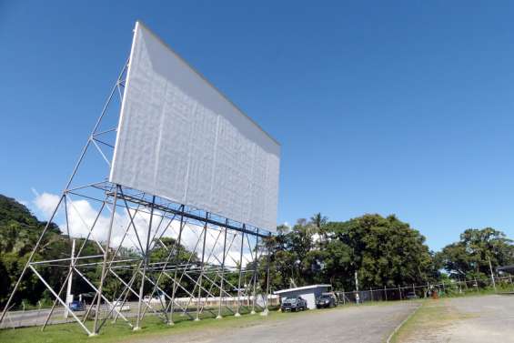 Fermé en 2006, le drive-in du Pont-des-Français renaît de ses cendres