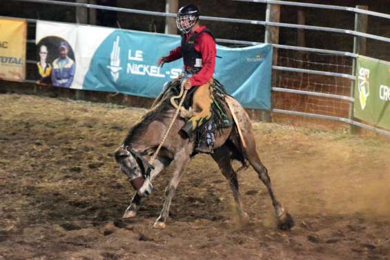 Foire de Koumac : Claude Wema et Carmine Solomita remportent le rodéo