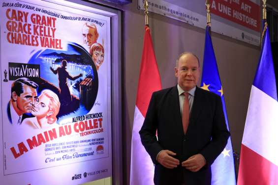 Albert de Monaco rend hommage à sa mère, Grace Kelly