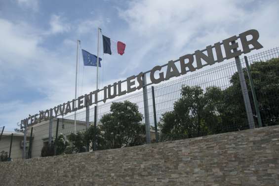 Un lycéen met volontairement le feu au lycée Jules-Garnier