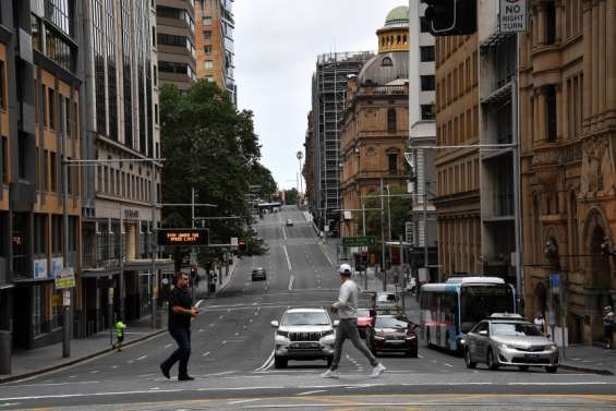 Nombreux appels à l'isolement de Sydney