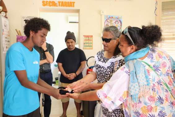 Un don aux aveugles de l'AVH