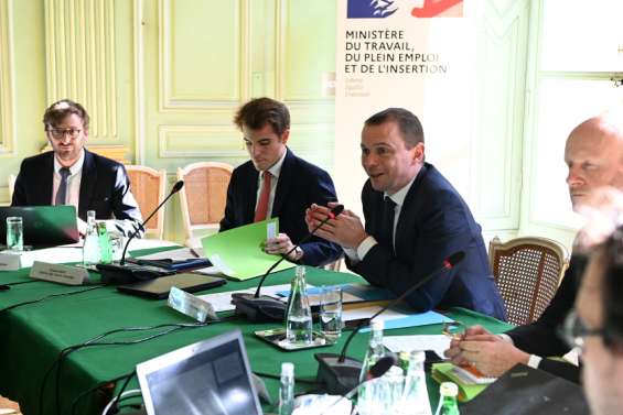 Retraites : premier round d'une concertation