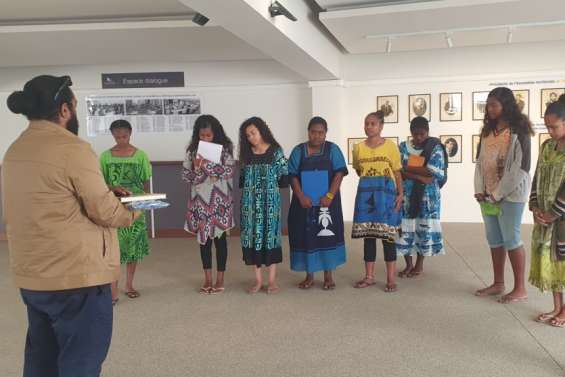 Les élèves de Do Kamo se préparent au grand oral au Congrès