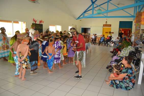 Un bonheur enfantin pour les retraités de La Broussarde