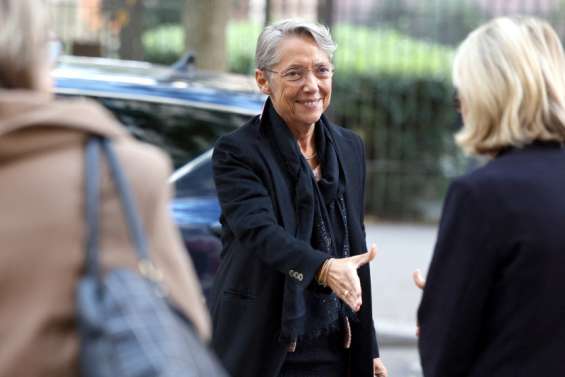 [GROS PLAN] Reprise des discussions à Matignon, le 27 octobre