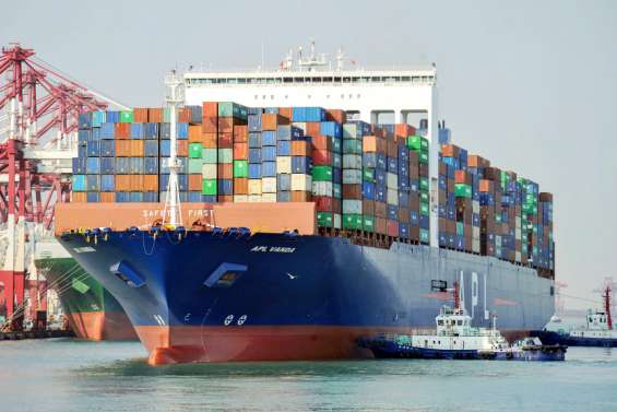 [COMMERCE] Les importations creusent à un niveau record le déficit commercial en 2022