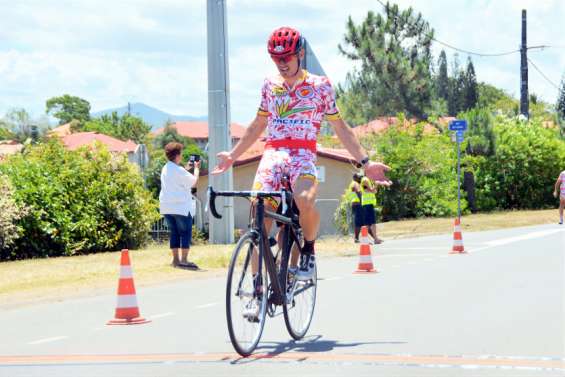 Cyclisme : Ludovic Lanceleur et Manon Brasseur s'imposent sur la Koné-Tiwaka