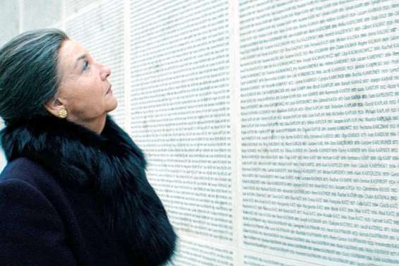 Simone, le voyage du siècle : le portrait d'une grande dame