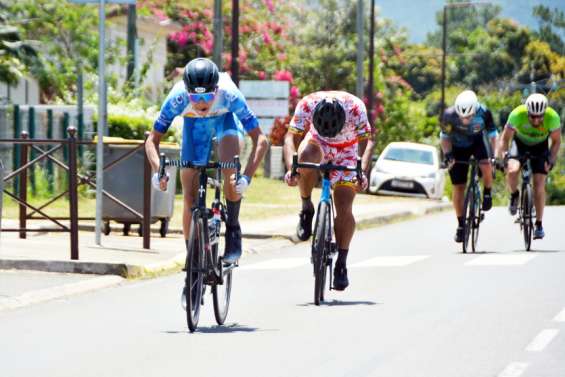 [CYCLISME] Hervé Salaün et Marc'harid Laidet bravent le vent