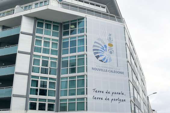 Le gouvernement s'intéresse au cas des fonctionnaires