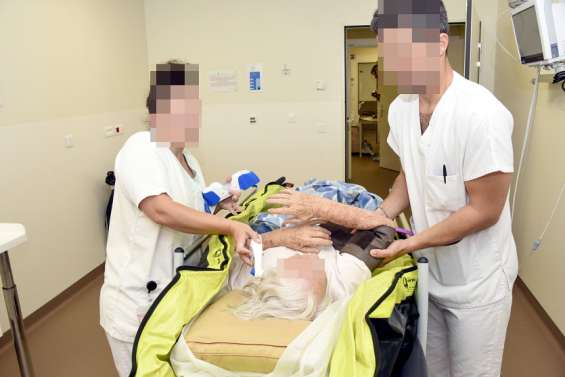 [Gros plan] Des infirmiers bientôt autorisés à prescrire ?