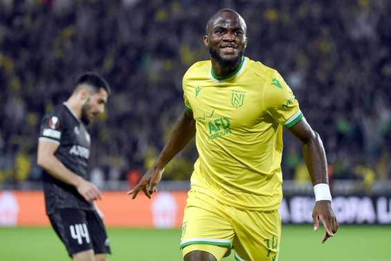 Football : Nantes est 
