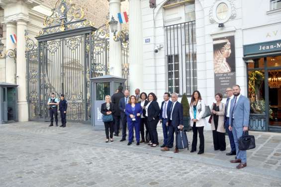 Les loyalistes satisfaits et rassurés après l'échange avec le ministre Darmanin