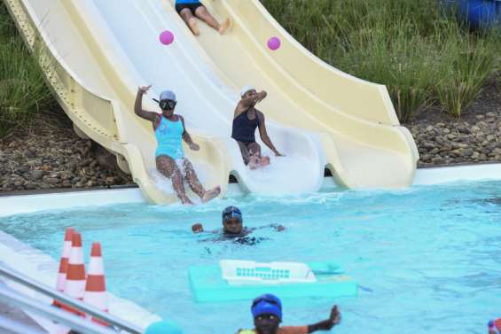 Nouméa : les nocturnes du centre aquatique de Magenta prennent des airs festifs les mercredis