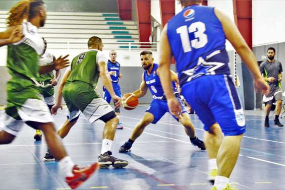 Les Dumbéens imposent leur loi face aux joueurs de l'AS 6e Km