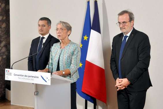Gérald Darmanin et Jean-François Carenco en Calédonie du 28 novembre au 4 décembre