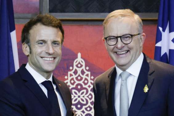 L'offre sur les sous-marins « reste sur la table »