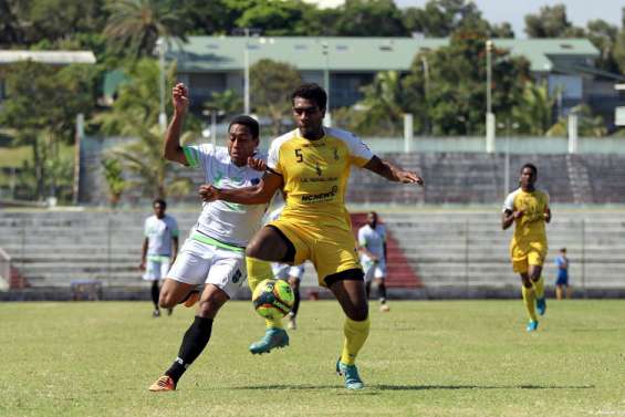 Football : Magenta et Dumbéa perdent gros