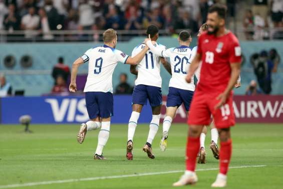 Mondial 2022 : les Anglais à toute vitesse, les Néerlandais à l'arraché