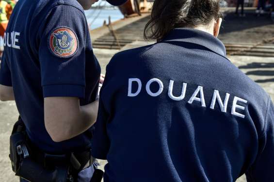 Trois hommes condamnés à Nouméa pour avoir importé de l'ecstasy via des colis postaux