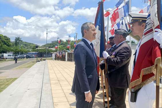 [VIDÉO] Suivez le déplacement ministériel de Gérald Darmanin en Nouvelle-Calédonie 