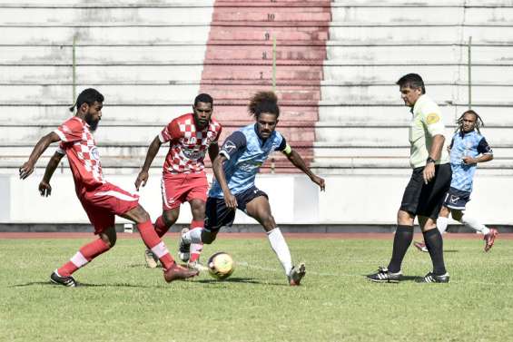 Futsal, athlétisme, triathlon, tennis... les principaux résultats du week-end