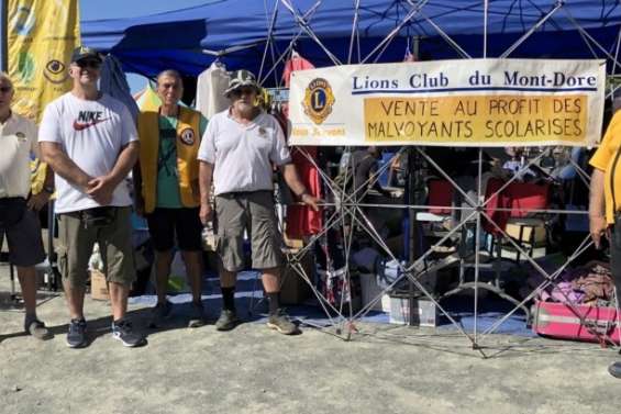 Un vide-greniers pour les élèves malvoyants