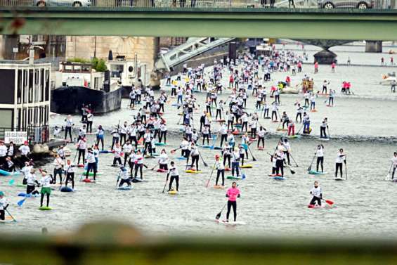 Stand up paddle : Titouan Puyo s'impose sur la Seine