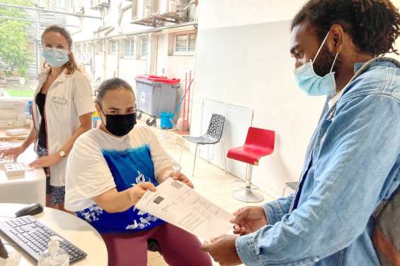 Le port du masque obligatoire à la clinique Kuindo-Magnin