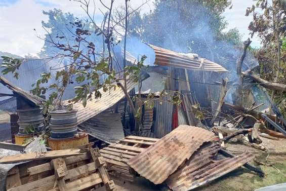 Deux blessés après un incendie dans un squat à Nouville