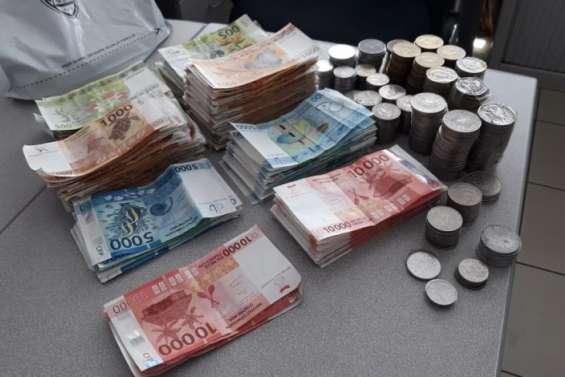 Ils volent 800 000 francs dans une boulangerie