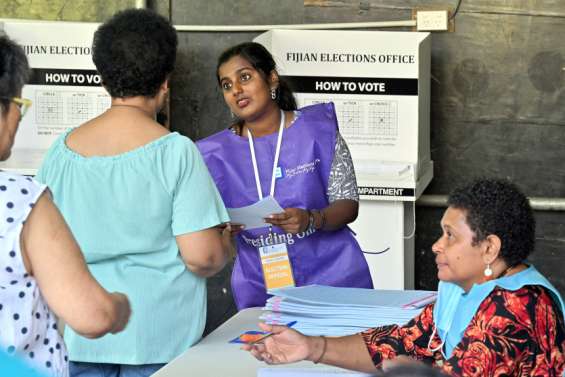 Fidji : ouverture d'un scrutin législatif serré et sous tension