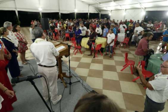 Un repas de Noël offert aux plus démunis à la présidence