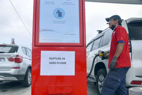 Carburant : les stations à sec, mercredi encore