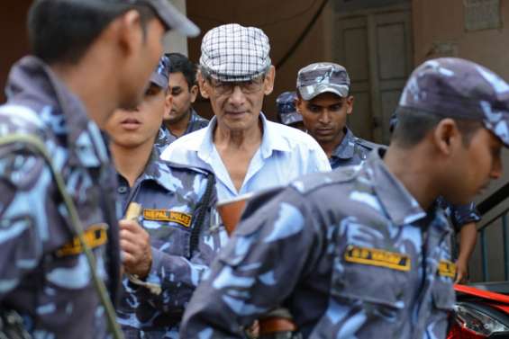 Le Népal libère le Serpent, tueur en série français