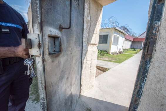 Camp Est : une décision incomprise