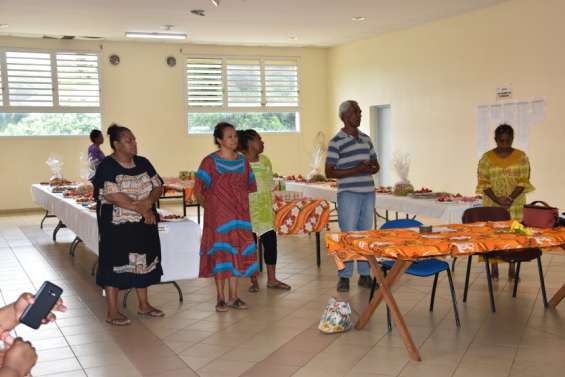 Un cocktail offert aux diplômés de la commune