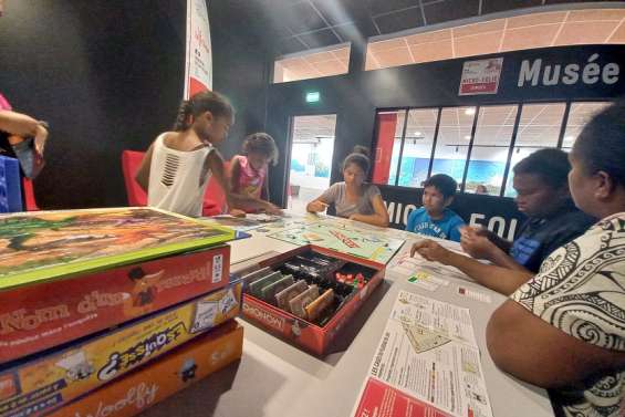 Après-midi jeux de société au sein de la Micro-Folie