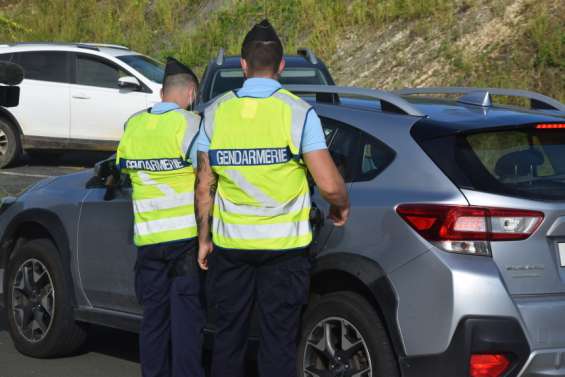 À 130 km/h à La Foa, des fous du volant condamnés