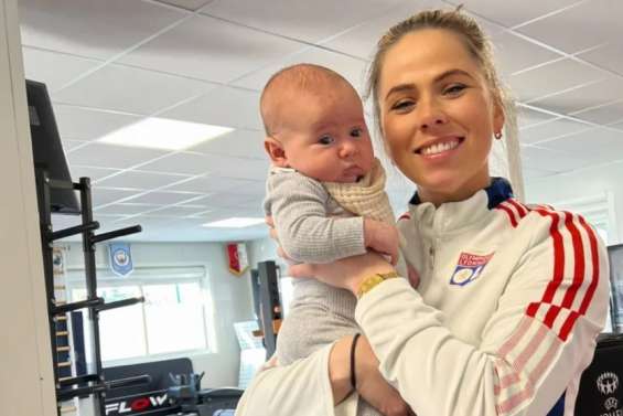 Enceinte, une joueuse lyonnaise avait vu son salaire coupé