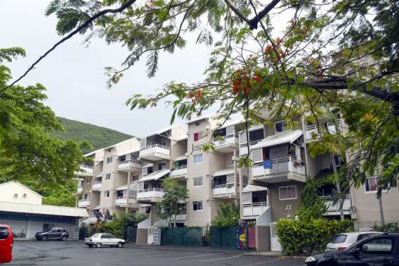 Quel avenir pour les cités de Tindu et de Pierre-Lenquette ?