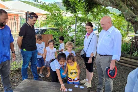 Les élus en tournée dans les centres de loisirs