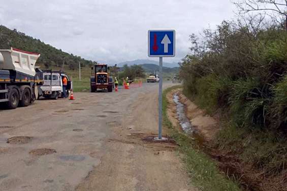 Païta : près de 230 millions de francs investis en 2022 pour la route du littoral