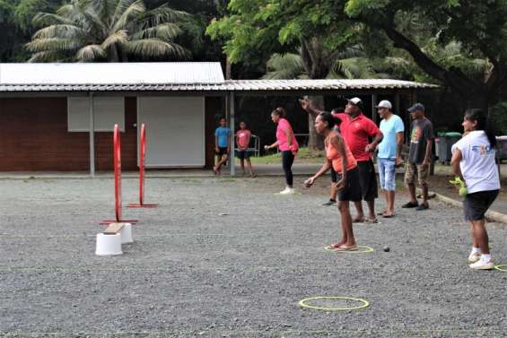 Une matinée pour s'initier à la pétanque au boulodrome de Boulari