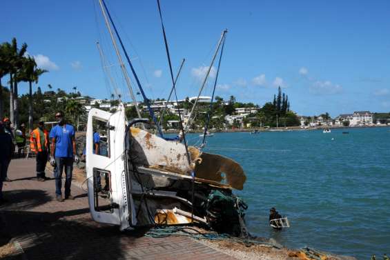 La baie de l'Orphelinat panse ses plaies après le cyclone